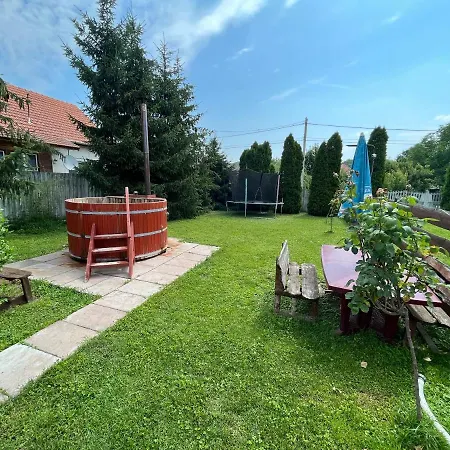 Tiszavirag Apartment
