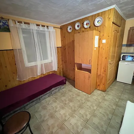Tiszavirag Apartment