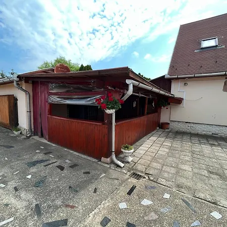 Apartament Tiszavirag Tiszakeszi