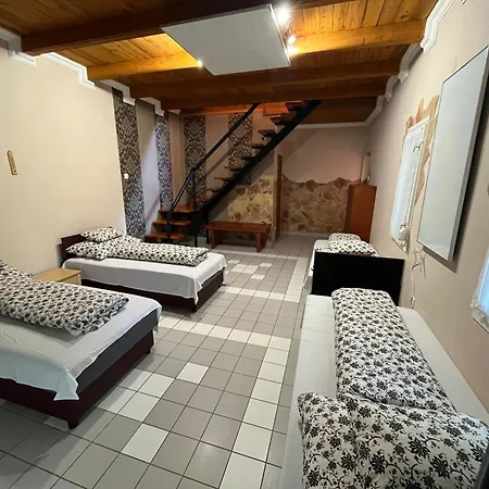 Tiszavirag Apartment Tiszakeszi
